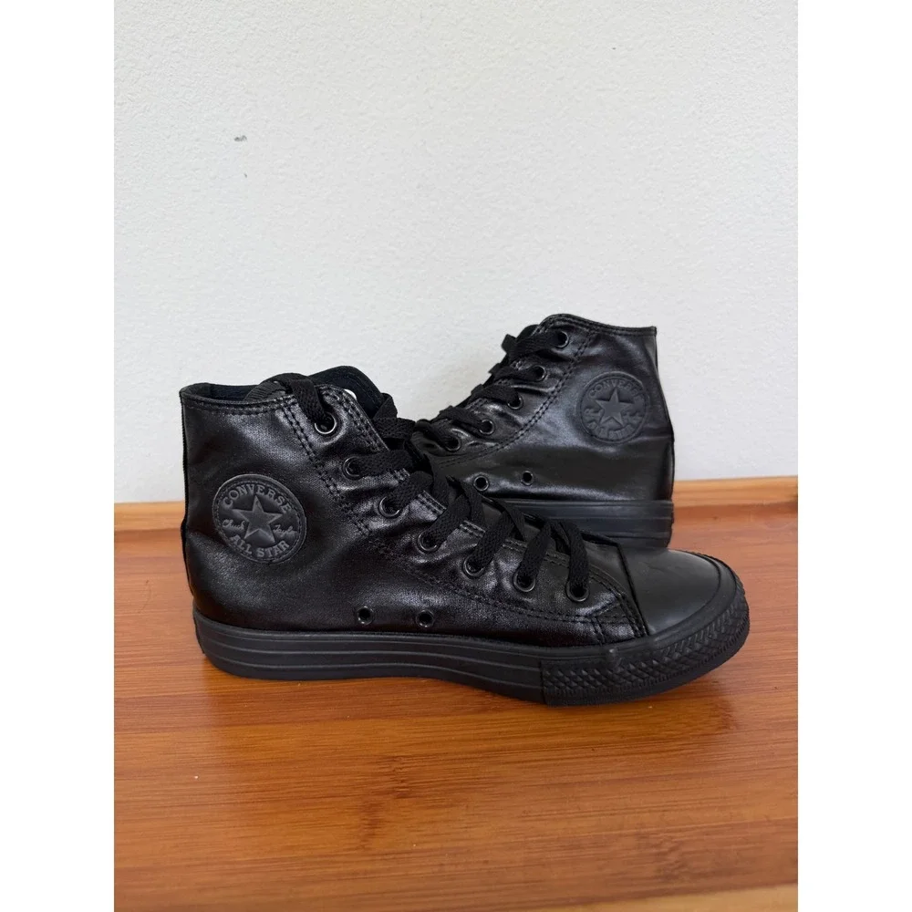 Converse Chuck Taylor All Star High Top Triple Black Coated Textile Youth Sz 3